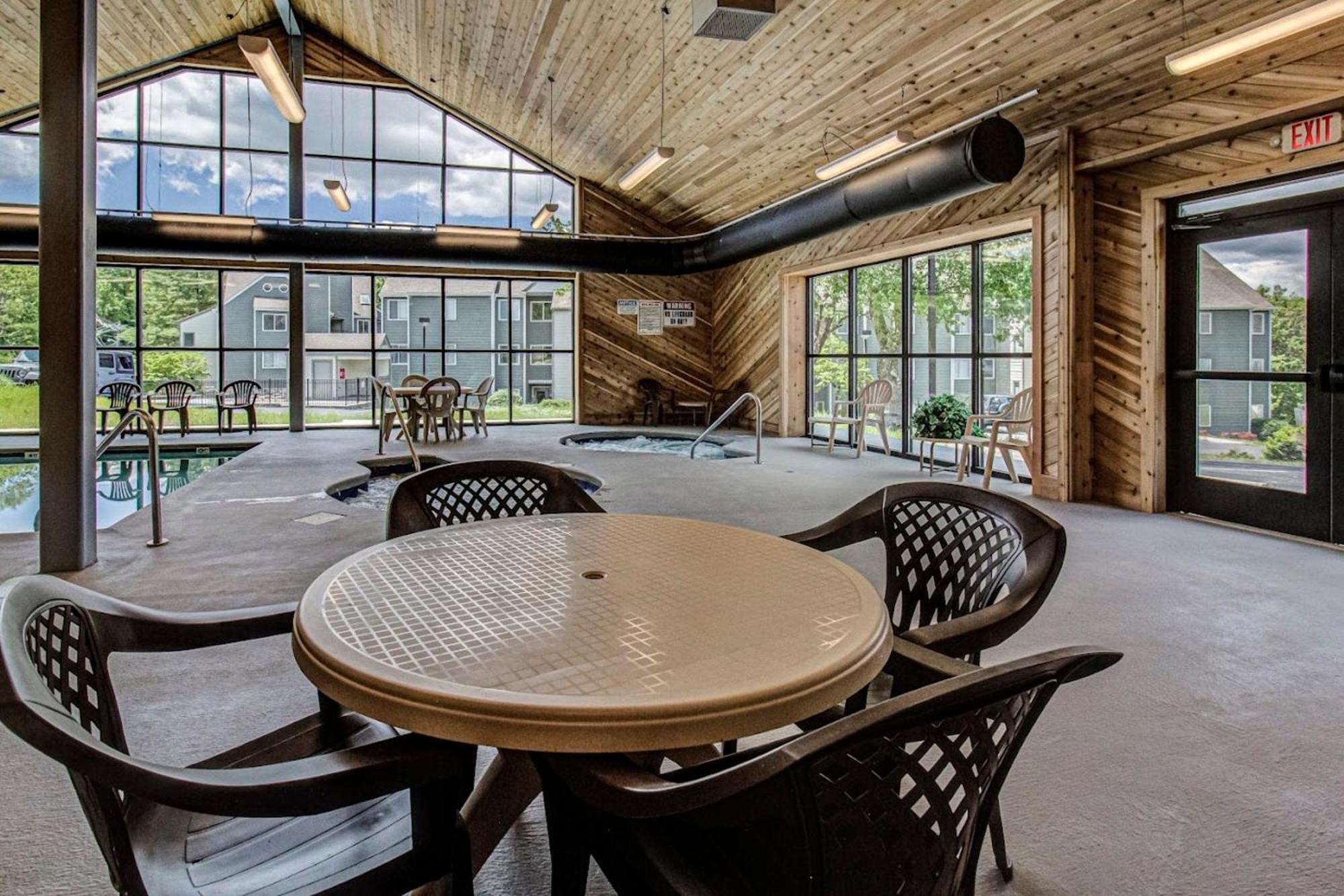 Smoky Mountains Studio With Balcony Gatlinburg Exterior foto